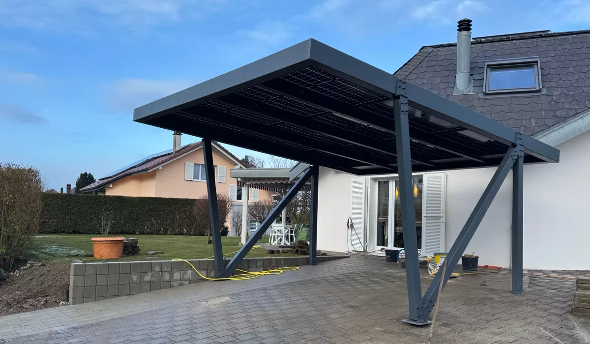 installation carport solaire à Rossens
